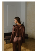 Women's pajamas with pants: style, comfort at home