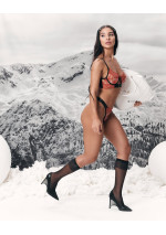 "Last Chance" apatinio trikotažo komplektas: elegancija, prabanga, stilius