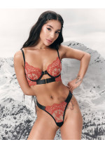 "Last Chance" apatinio trikotažo komplektas: elegancija, prabanga, stilius