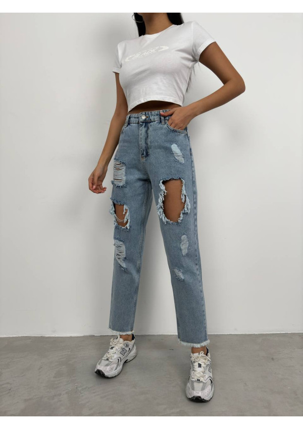 Ripped jeans